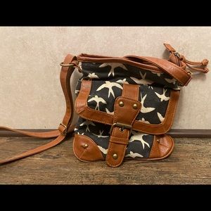 Crossbody bag